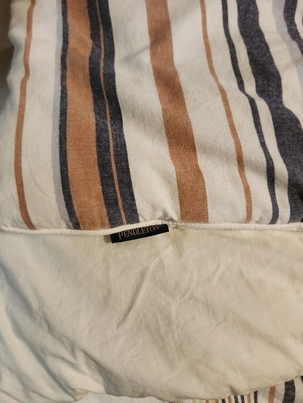 Pendleton Comforter / Two Pillow Shams Savanna Striped Set Full/Queen